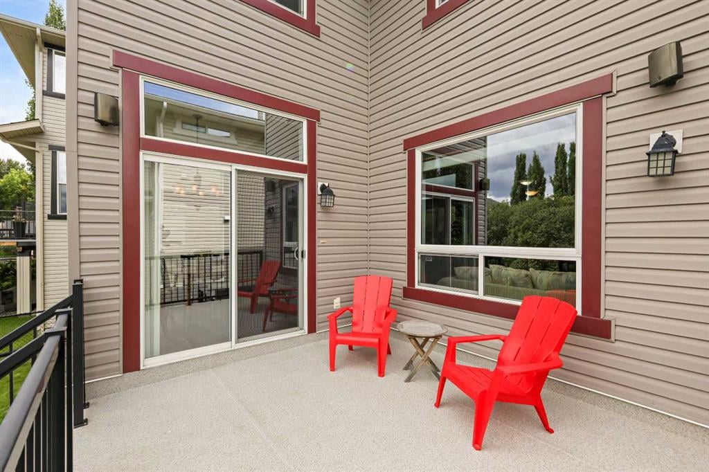 66 Crestbrook - Thumbnail 2