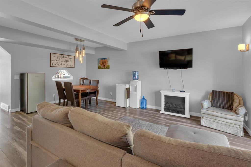 411 Templeview - Thumbnail 8