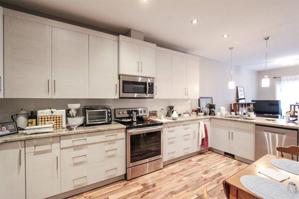 6104 Bowness - Thumbnail 5