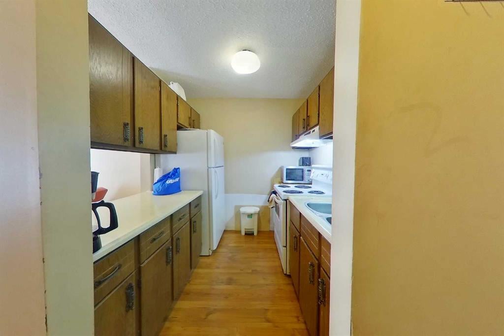 14921 Macdonald - Thumbnail 7