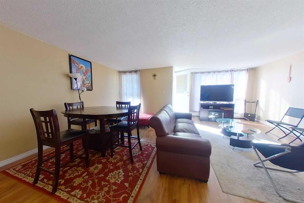14921 Macdonald - Thumbnail 4