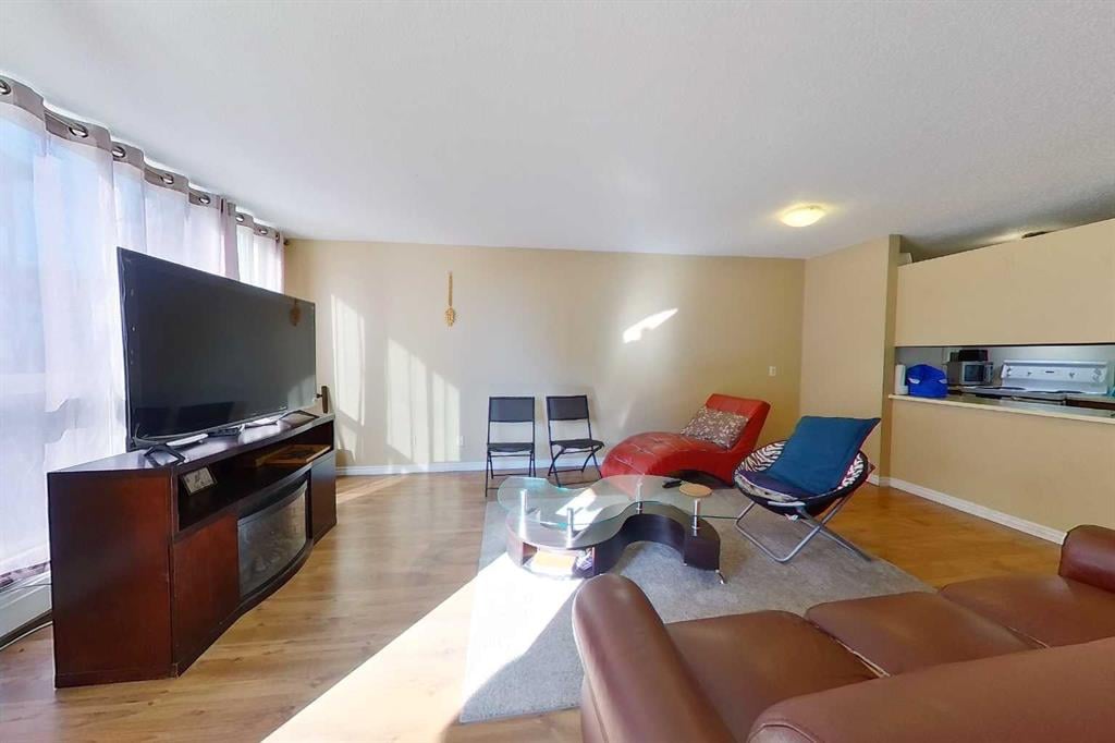 14921 Macdonald - Thumbnail 5