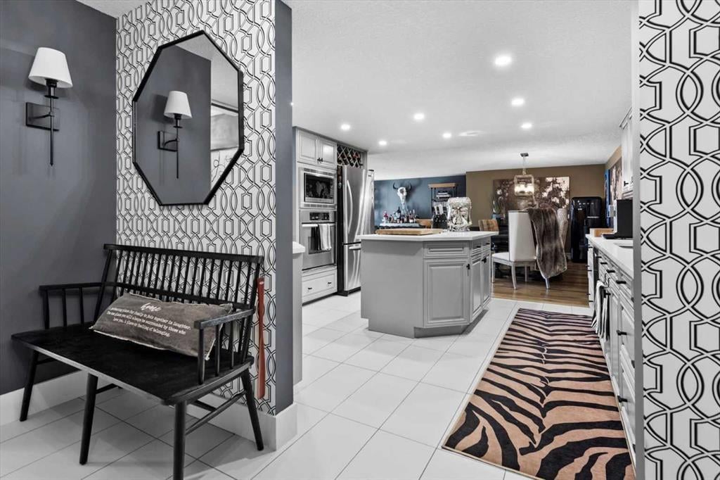320 Meredith - Thumbnail 5