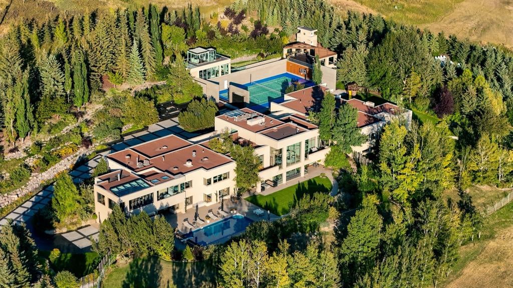 25102 Lower Springbank - Thumbnail 2