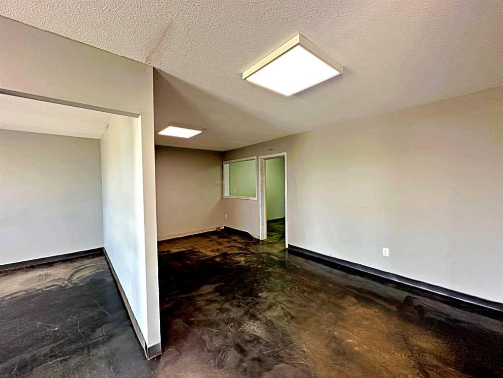 280 MacLennan - Thumbnail 8