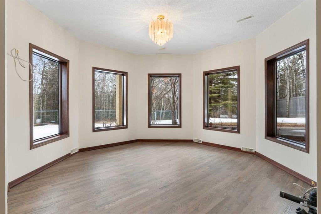 243022 Westbluff - Thumbnail 8