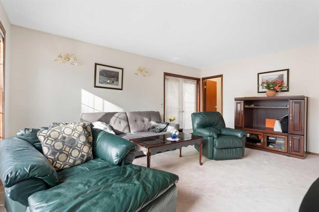 243022 Westbluff - Thumbnail 5