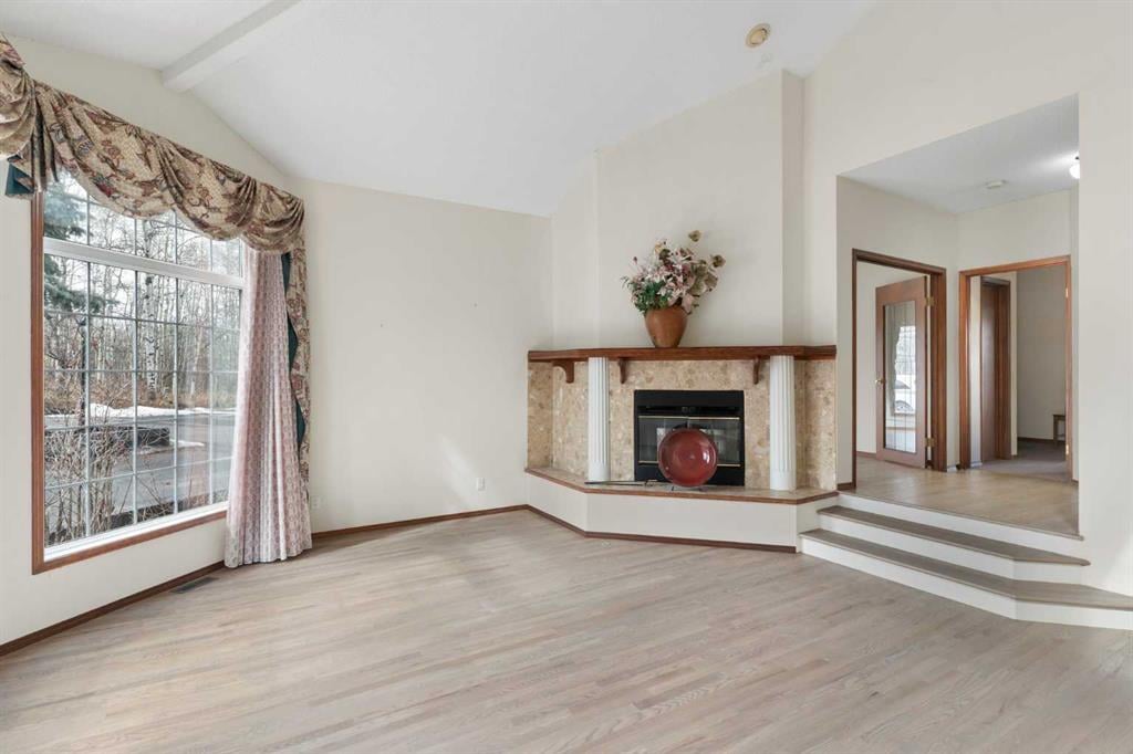 243022 Westbluff - Thumbnail 4