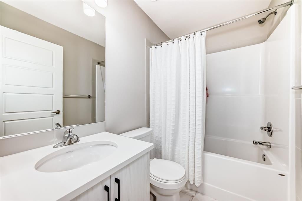 410 Cranbrook - Thumbnail 7