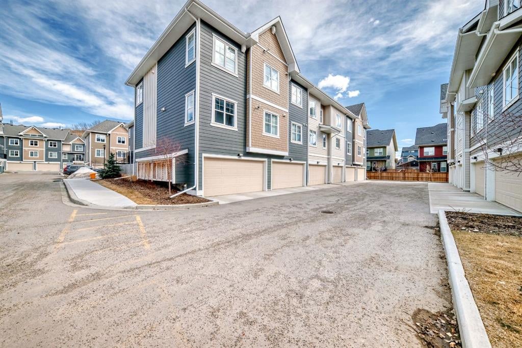 410 Cranbrook - Thumbnail 8