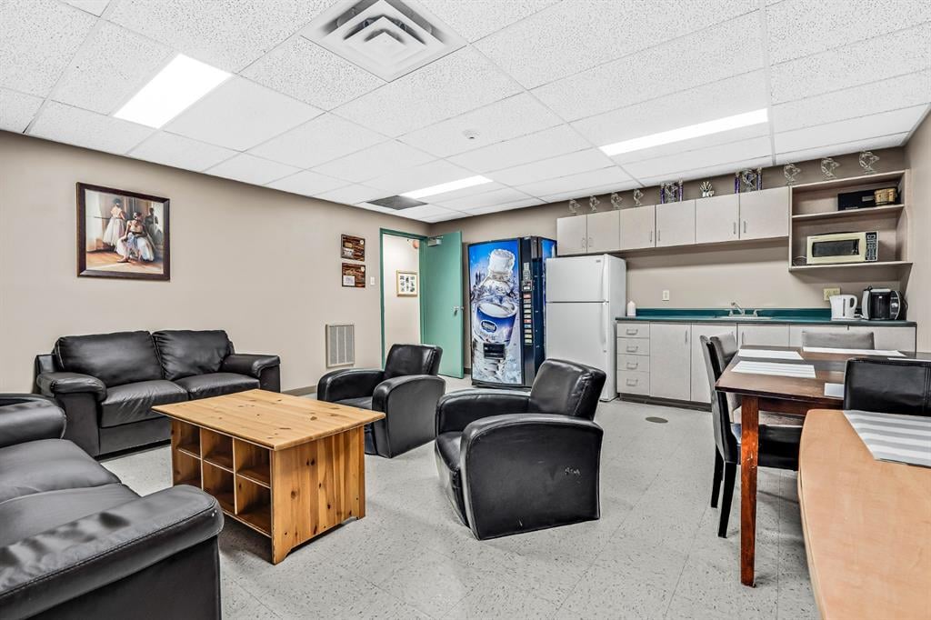 4916 50 Avenue - Thumbnail 8