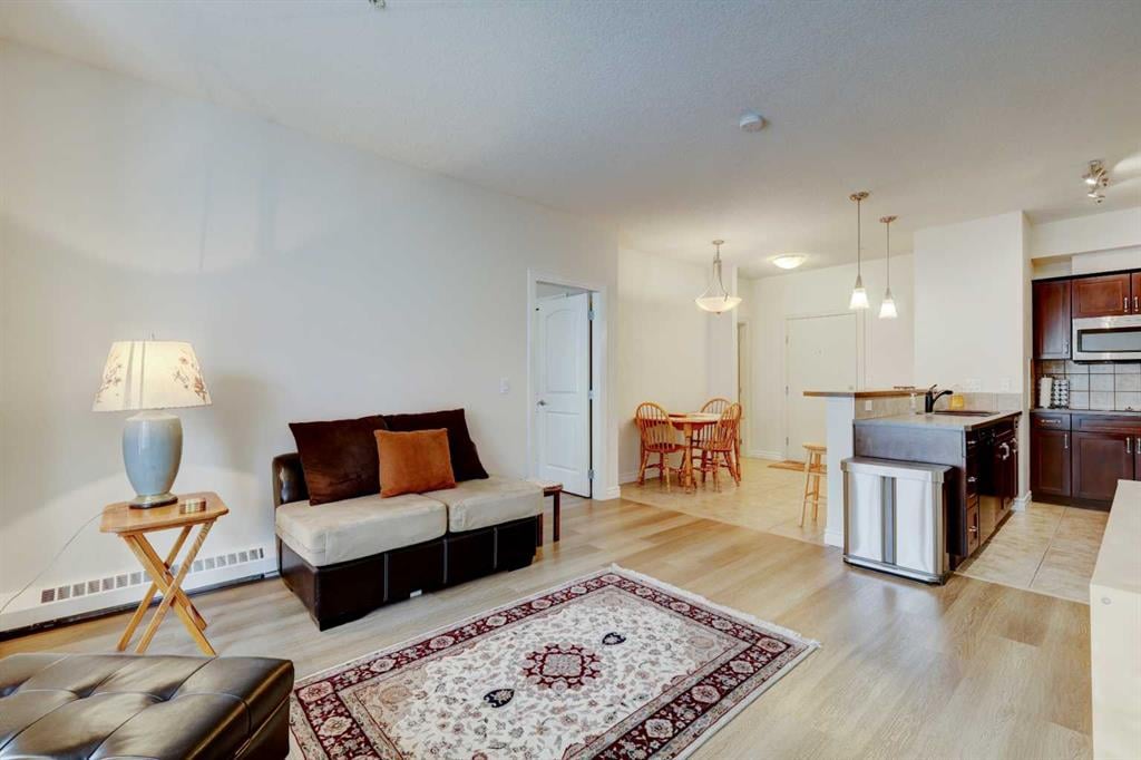 60 Royal Oak - Thumbnail 8