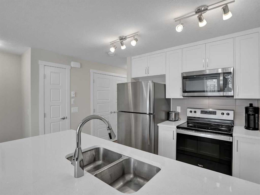 452 Seton - Thumbnail 6