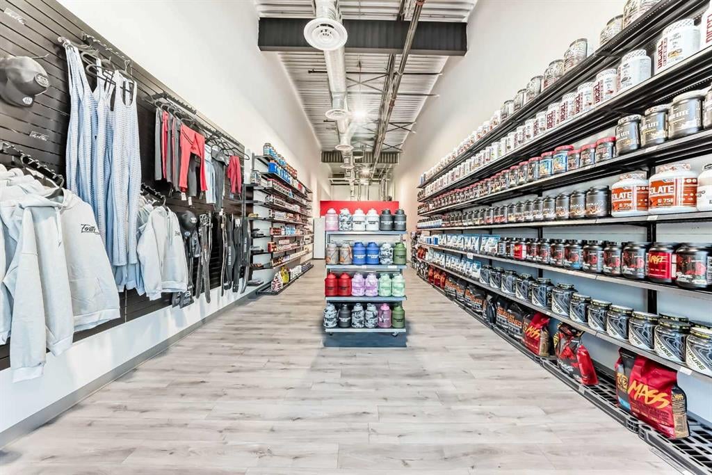 2 Supplement Stores - Thumbnail 8