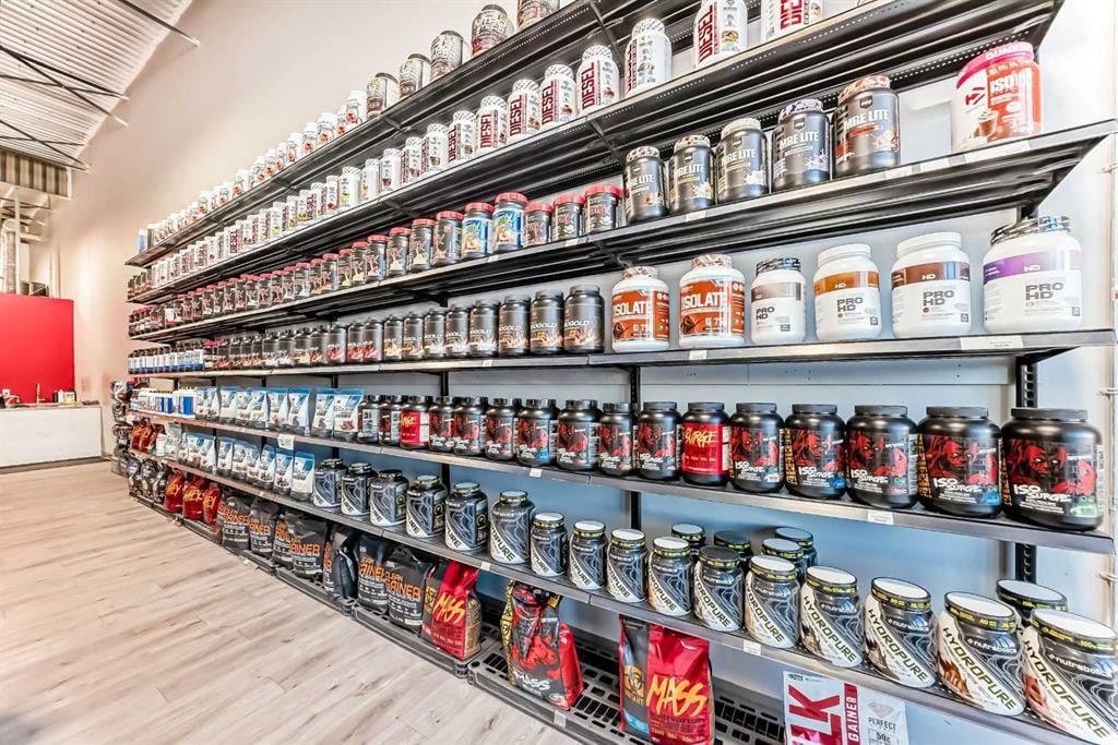 2 Supplement Stores - Thumbnail 6
