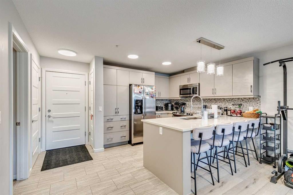 450 Kincora Glen - Thumbnail 7