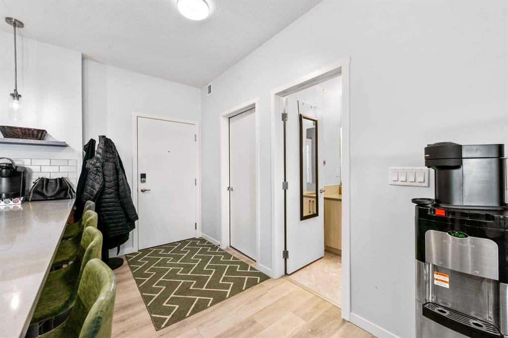 220 Seton - Thumbnail 8