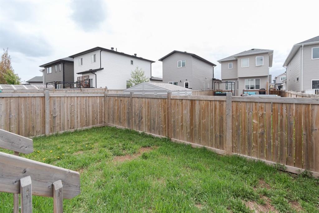 175 Aldergrove - Thumbnail 3