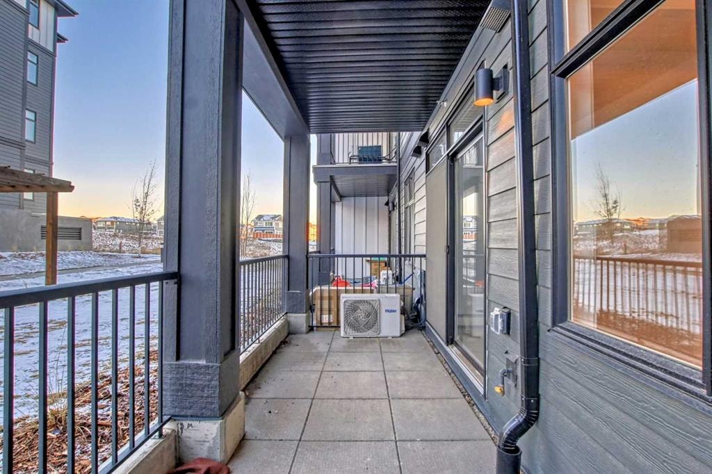 30 SAGE HILL - Thumbnail 3