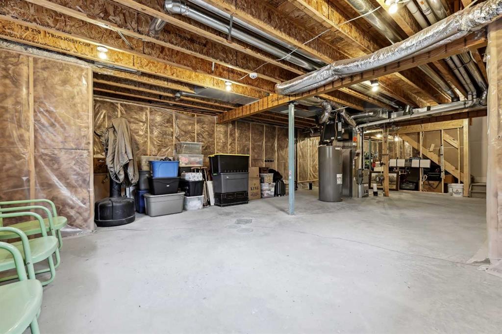 261 Carrington - Thumbnail 3
