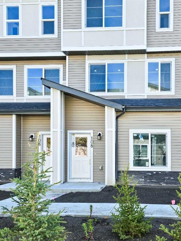75 Cornerstone - Thumbnail 2