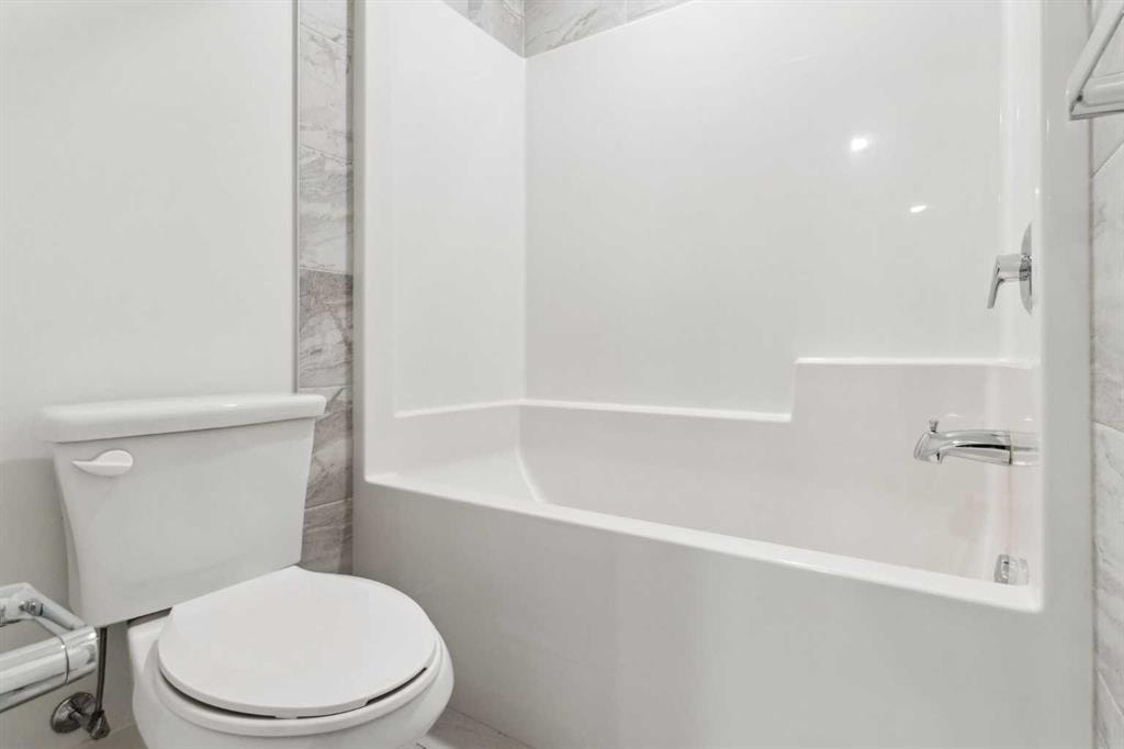 100 Walgrove - Thumbnail 2