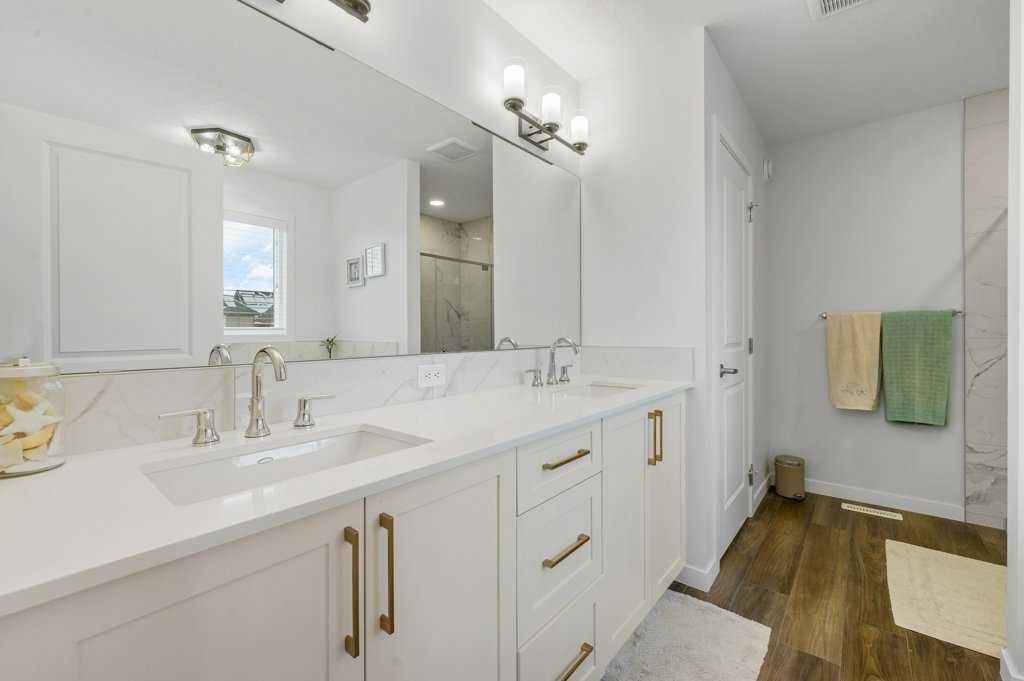 240 Magnolia - Thumbnail 3