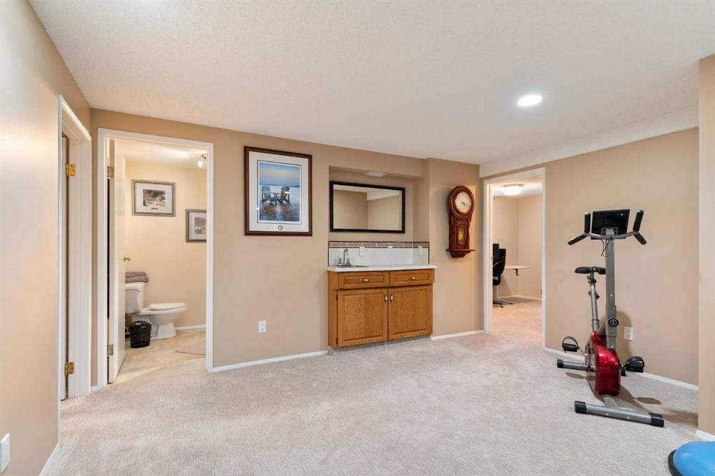56 Maple Court - Thumbnail 4