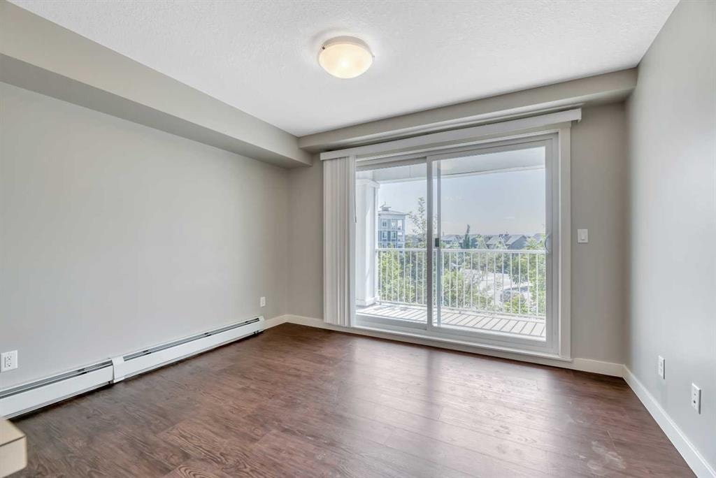 130 Auburn Meadows - Thumbnail 2