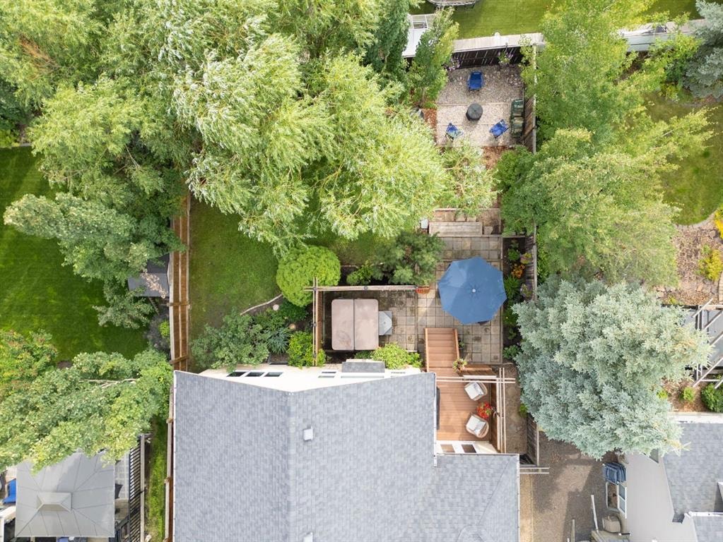 137 Elgin Estates - Thumbnail 2