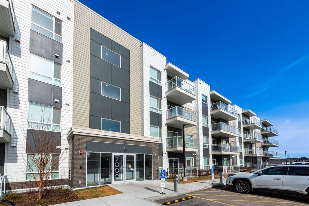 220 Seton - Thumbnail 2