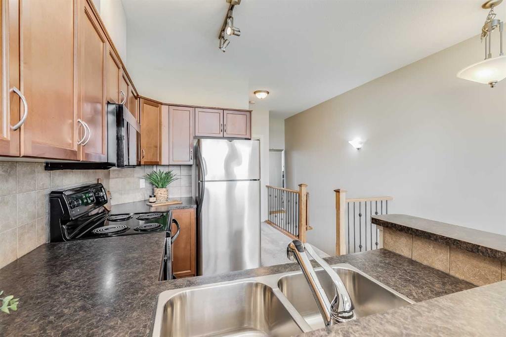 181 Rockyledge - Thumbnail 3