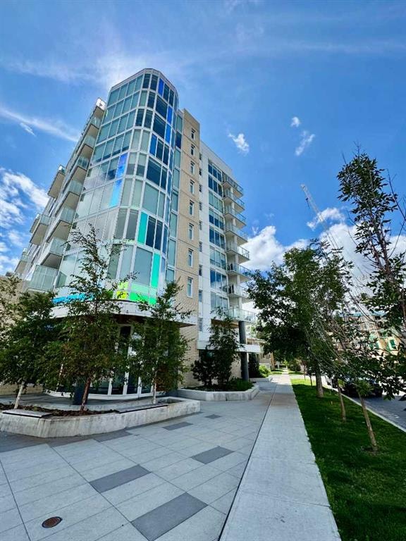 1107 Gladstone - Thumbnail 4