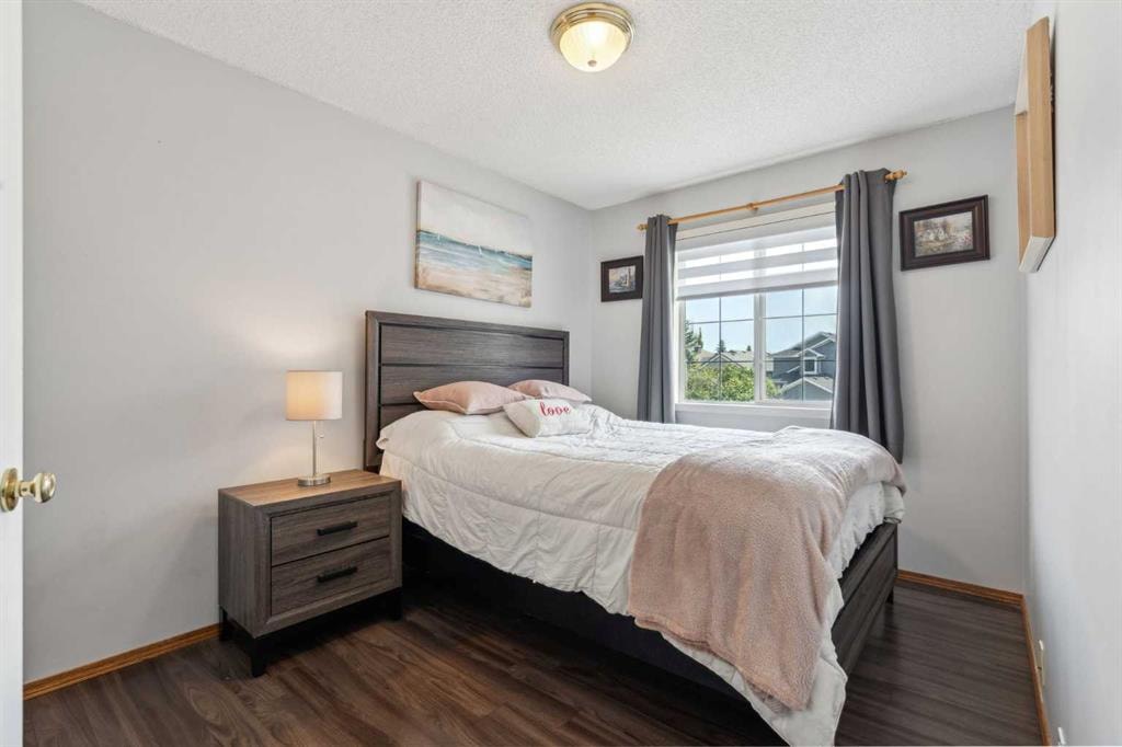 126 Somerset - Thumbnail 2