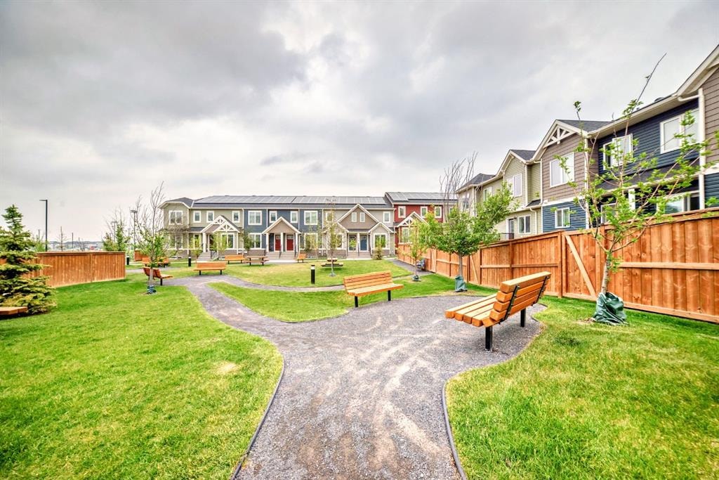 7451 Falconridge - Thumbnail 4