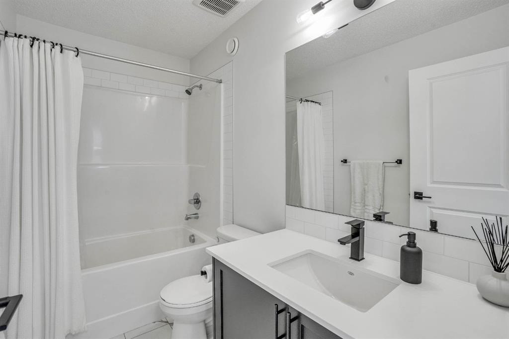 229 Walgrove - Thumbnail 2