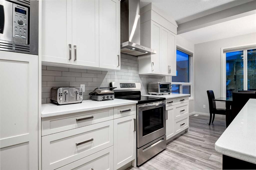 19 WEST GROVE - Thumbnail 3