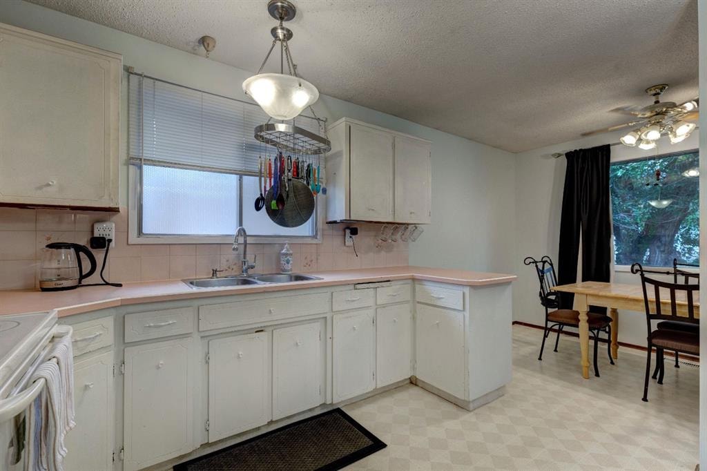 628 Cantrell - Thumbnail 4