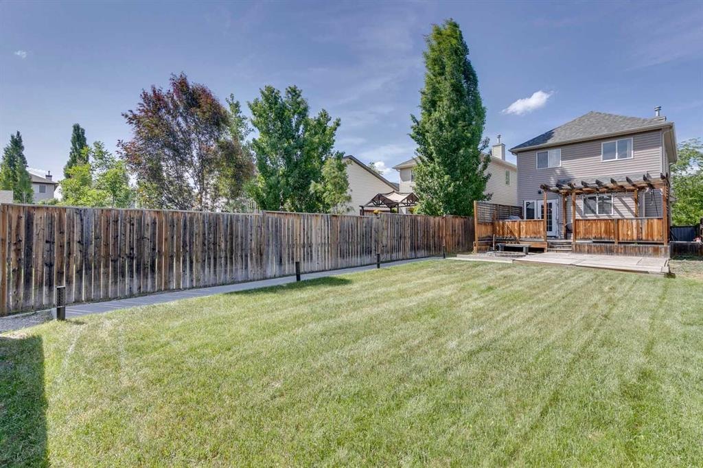 1039 Everridge - Thumbnail 2