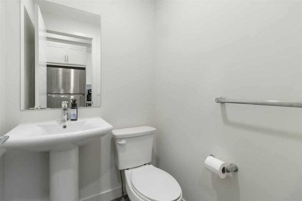 100 Walgrove - Thumbnail 4