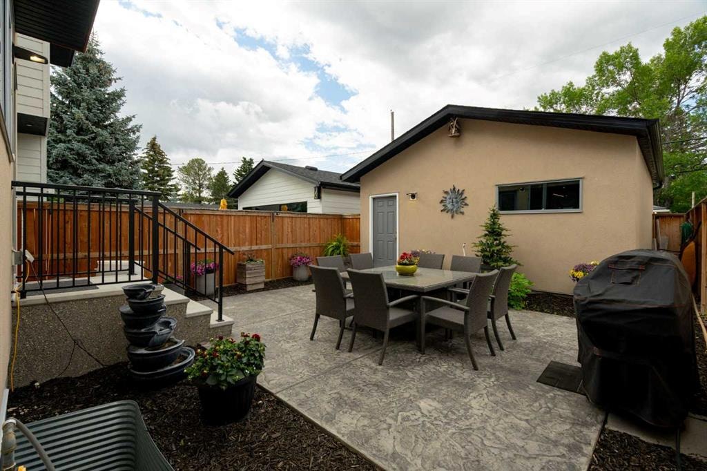 2739 Cochrane - Thumbnail 4
