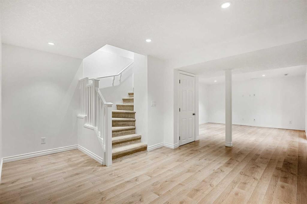 120 Prestwick - Thumbnail 3