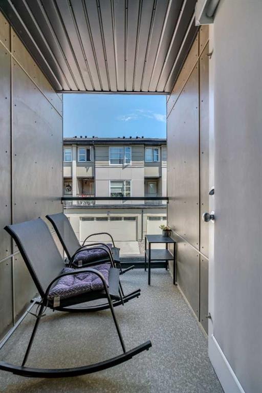 1111 Evansridge - Thumbnail 4