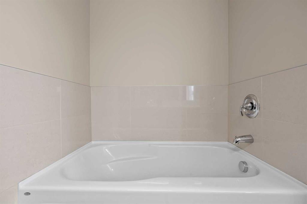 36 Covecreek - Thumbnail 2