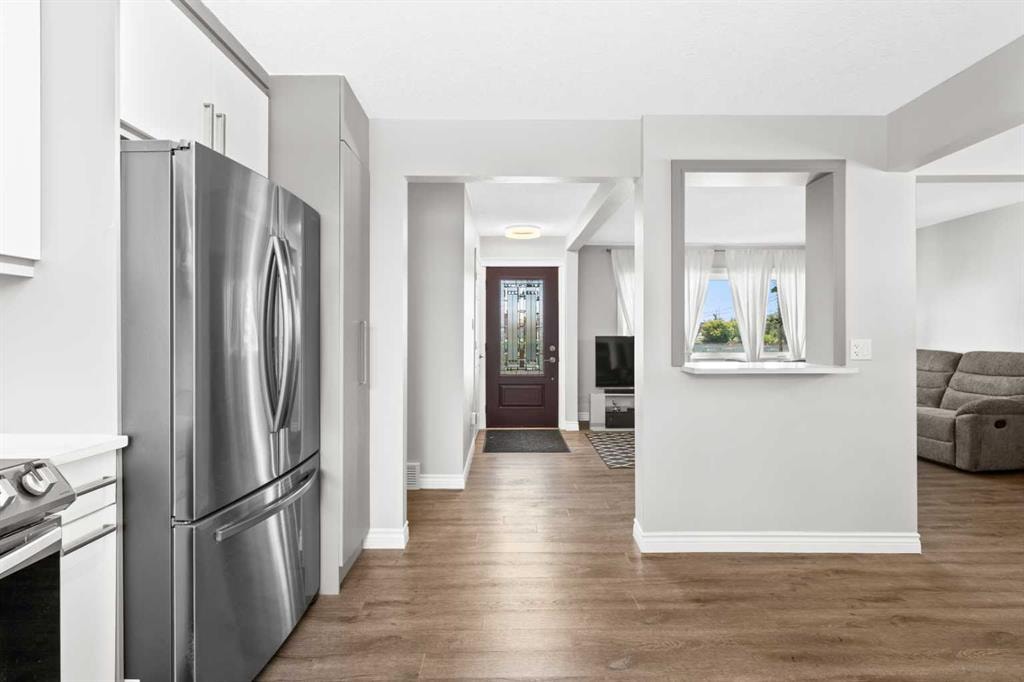 321 Haddon - Thumbnail 2