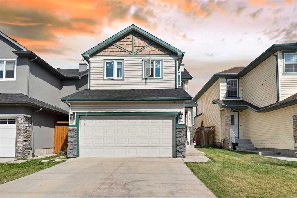 213 Saddlecrest - Thumbnail 4