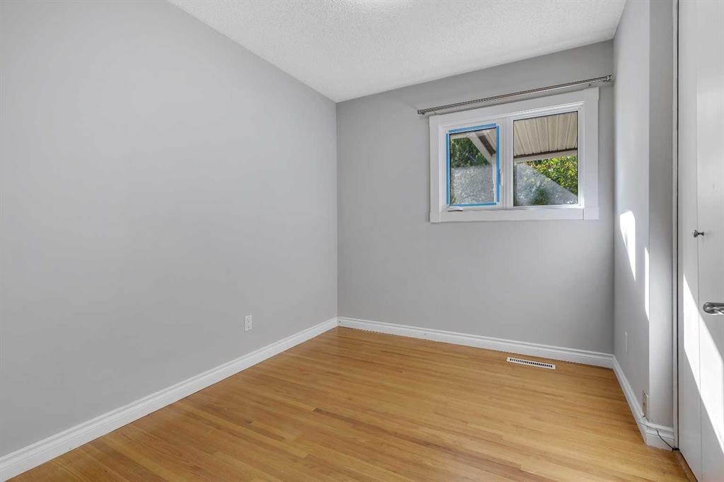 3912 Brantford - Thumbnail 4