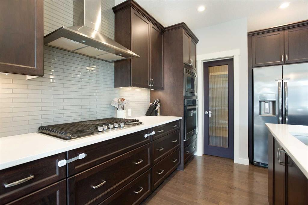322 Evanston - Thumbnail 3