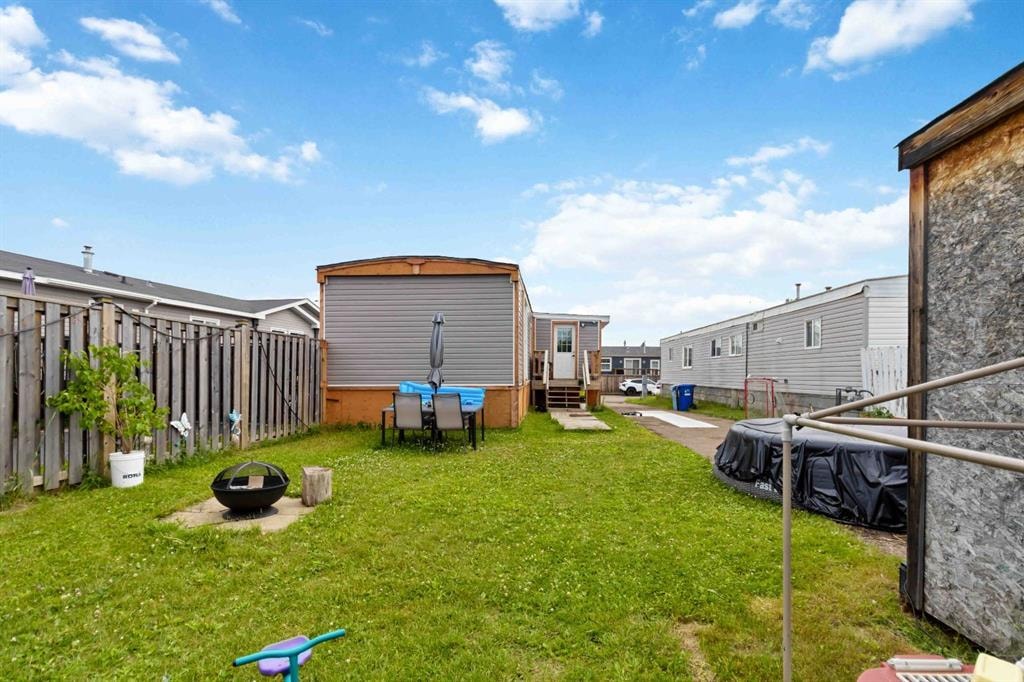 224 GRANDVIEW - Thumbnail 4