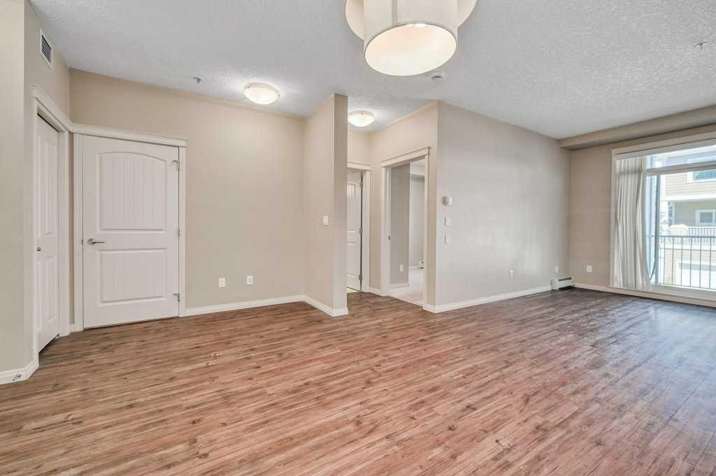 522 Cranford - Thumbnail 2